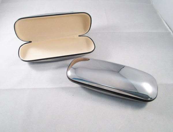 B-134 - Silver Metal Eyeglass Case