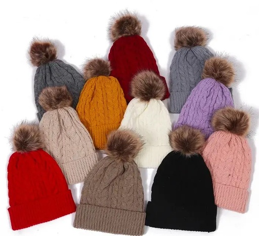 [BN-01] Cable Knit Beanie with Pom-pom