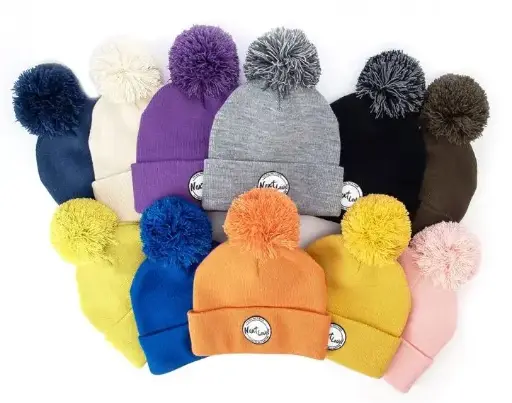 [BNS-035] BNS-035 Solid Color Beanie with Pom-pom